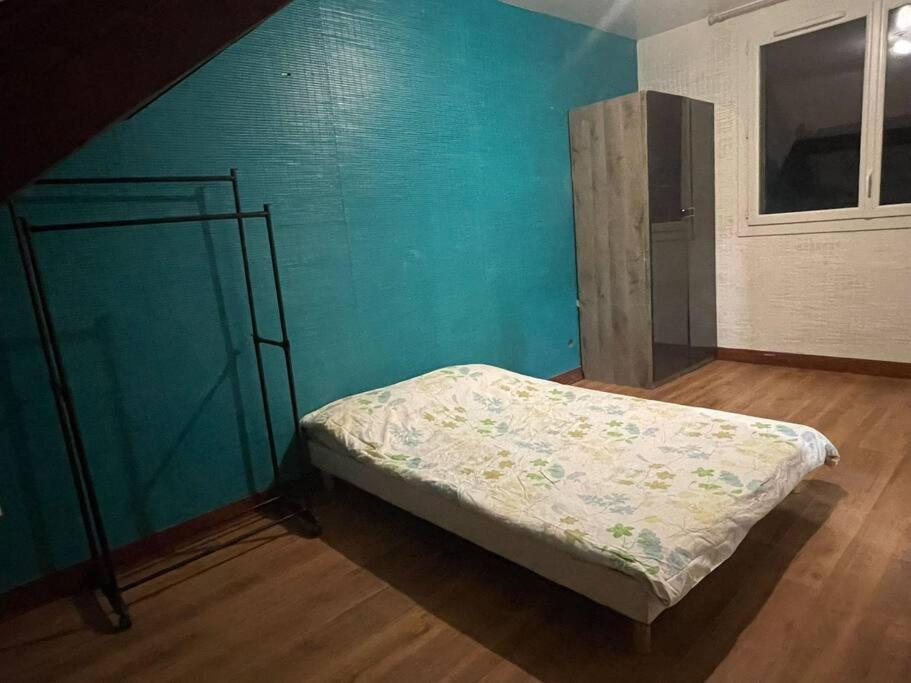Appartement Entier A Sevran Eksteriør billede